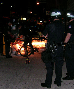 Police cutting bike locks, Sep. 24, 2004. Video by Rebecca Bray.